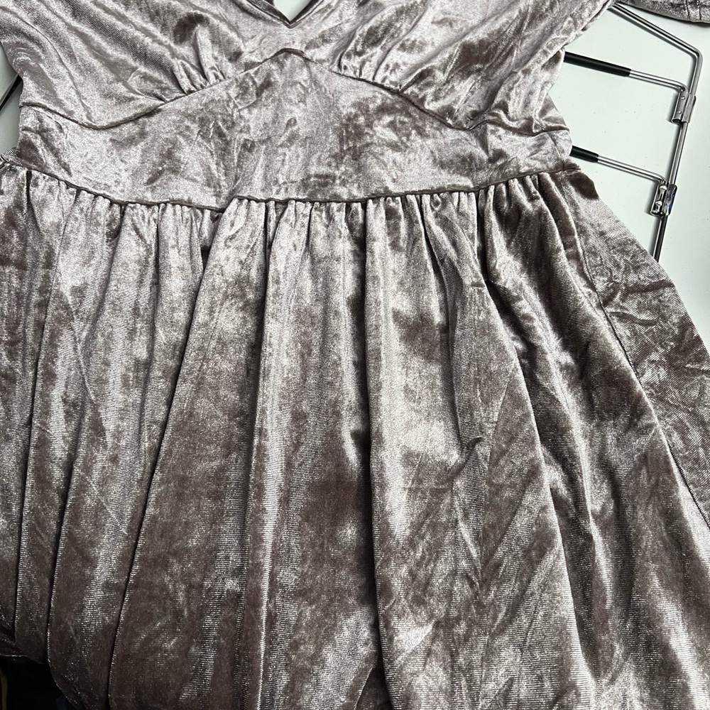 BNWT Wishlist Valour Mauve Women's sz Small Dress Fancy Beautiful - Picture 2 of 10